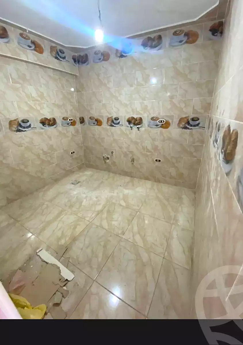 https://aqarmap.com.eg/ar/listing/7363457-for-sale-alexandria-al-agamy-lbytsh-el-hanafeya-st