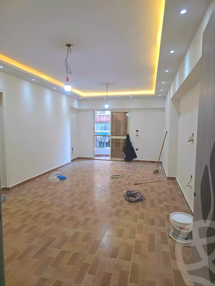 https://aqarmap.com.eg/ar/listing/7363616-for-sale-alexandria-sydy-bshr-sydy-bshr-bhry-gamal-abd-el-nasir-st
