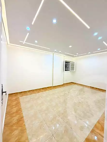 https://aqarmap.com.eg/ar/listing/7364377-for-sale-alexandria-sydy-bshr-sydy-bshr-bhry-shr-mhmwd-l-yswy