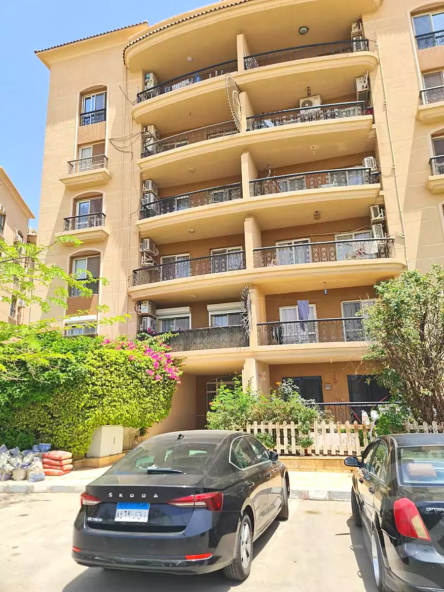 https://aqarmap.com.eg/ar/listing/7364997-for-sale-cairo-new-cairo-lrhb-city-phase-8