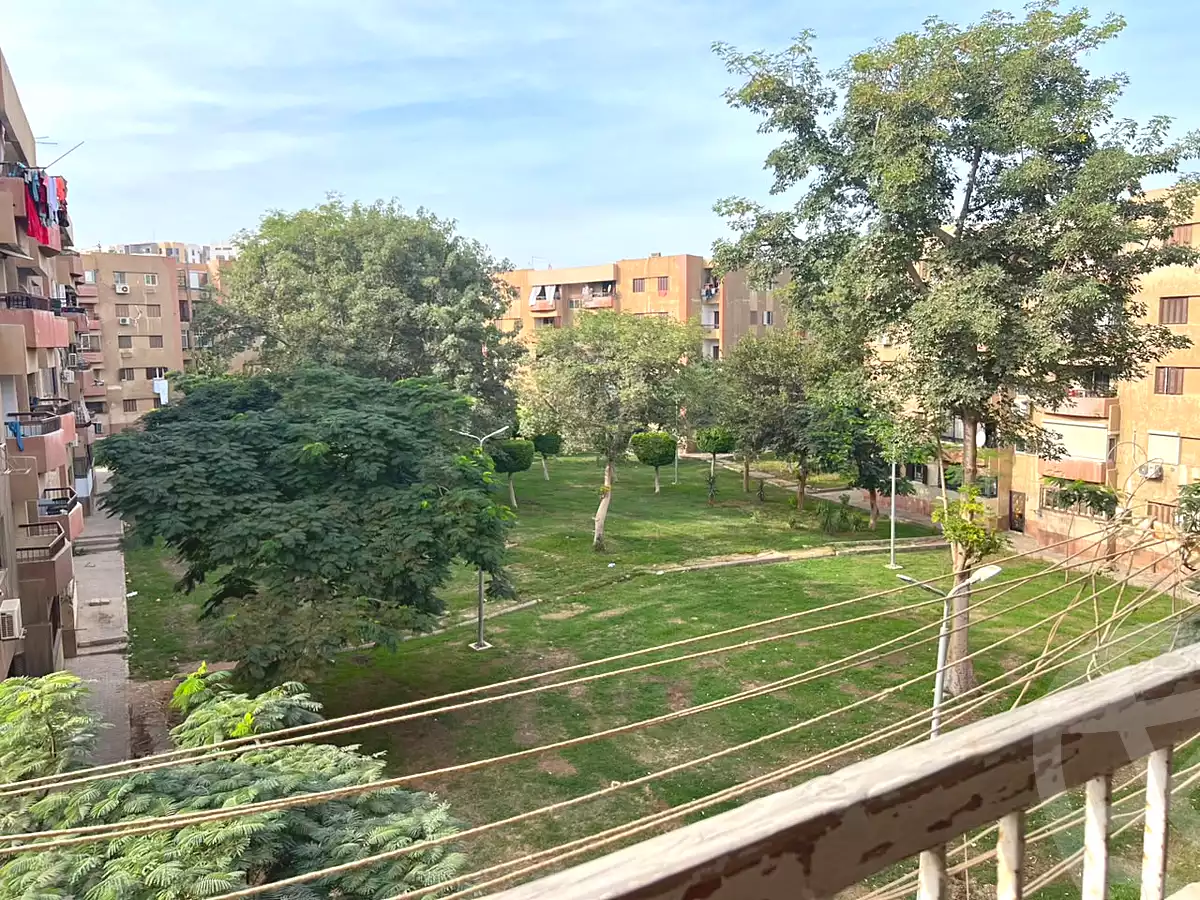https://aqarmap.com.eg/en/listing/7365281-for-sale-cairo-el-sheikh-zayed-city-mntq-fr-y-bmdyn-lshykh-zyd