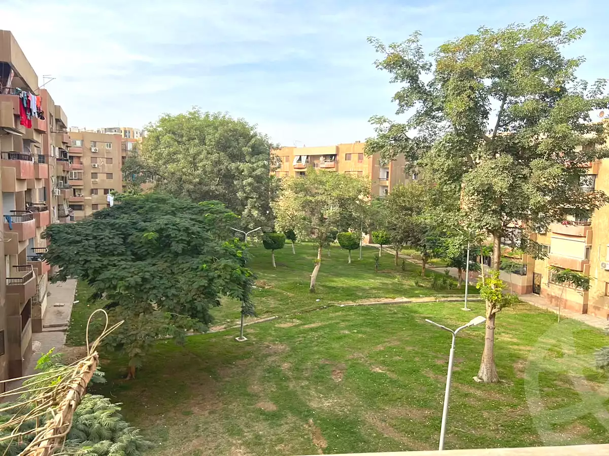 https://aqarmap.com.eg/en/listing/7365281-for-sale-cairo-el-sheikh-zayed-city-mntq-fr-y-bmdyn-lshykh-zyd