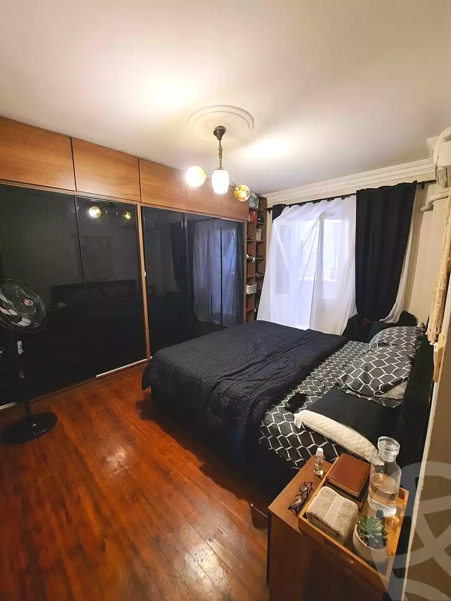 https://aqarmap.com.eg/ar/listing/7366267-for-sale-alexandria-glim-shr-bw-qyr-tryq-lhry