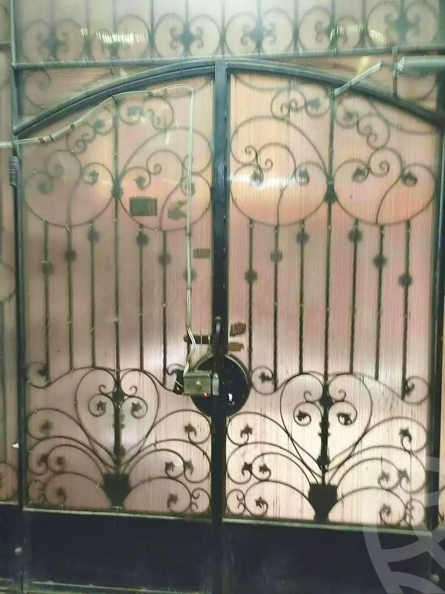 https://aqarmap.com.eg/ar/listing/7366474-for-sale-sharqia-zagazig-zagazig-city-ghasham-rd