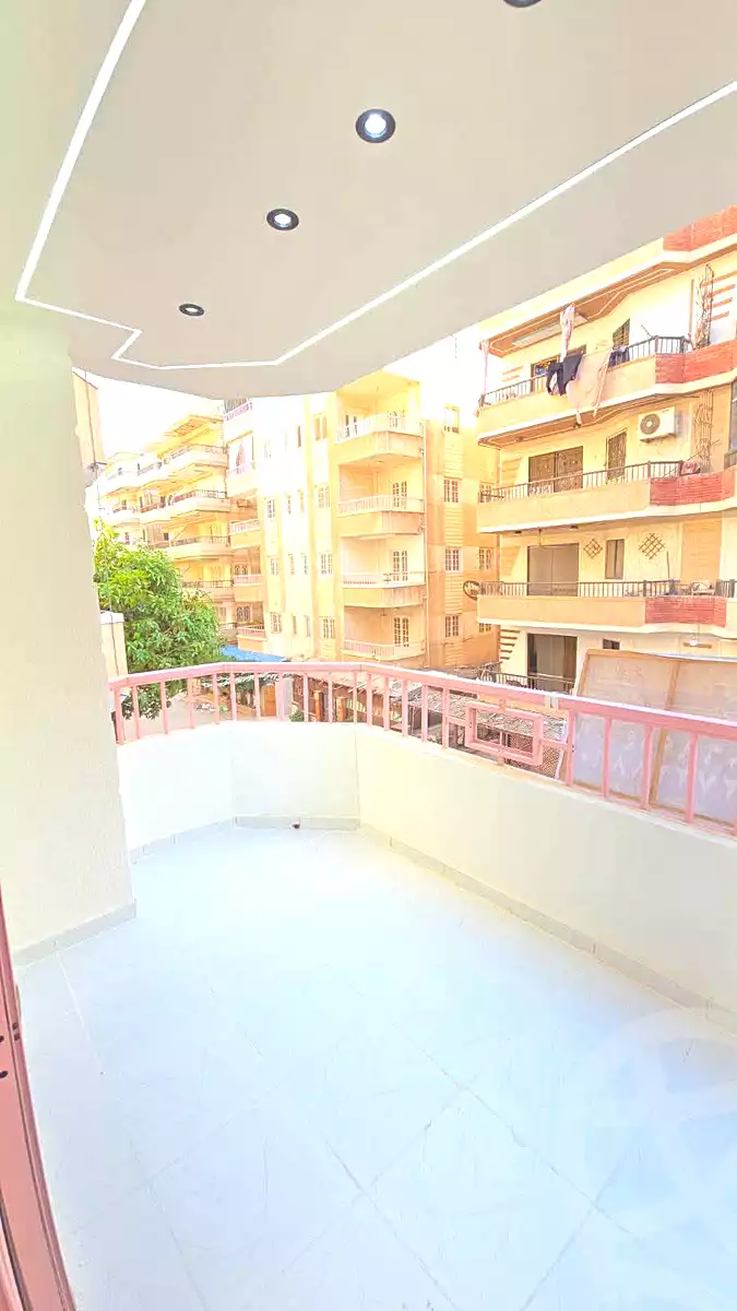https://aqarmap.com.eg/en/listing/7366624-for-sale-alexandria-al-agamy-shataa-el-nakheel-street-61