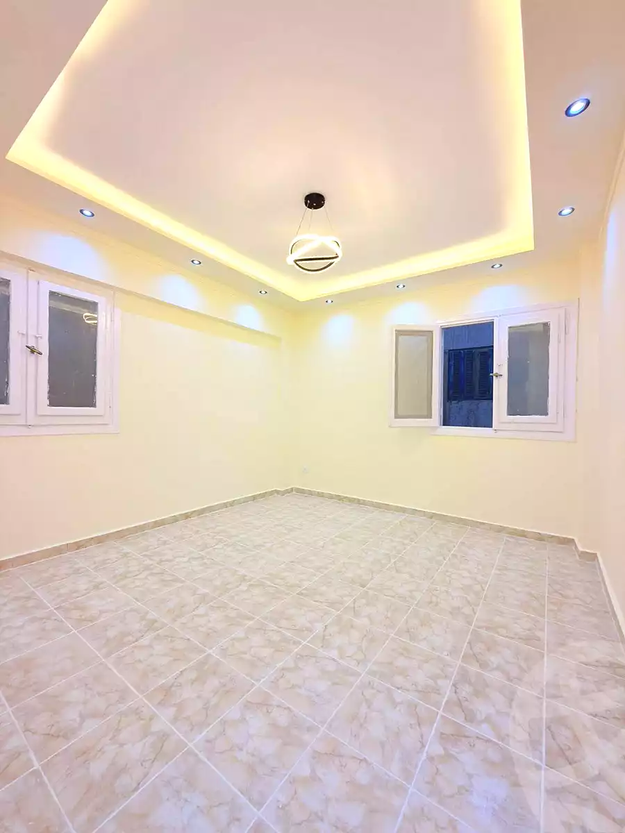 https://aqarmap.com.eg/ar/listing/7366681-for-sale-alexandria-al-agamy-shataa-el-nakheel
