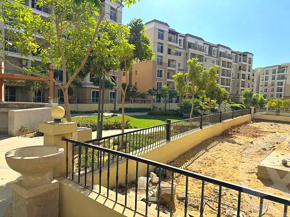 https://aqarmap.com.eg/ar/listing/7366668-for-sale-cairo-new-cairo-compounds-sarai-esse-residence-sarai