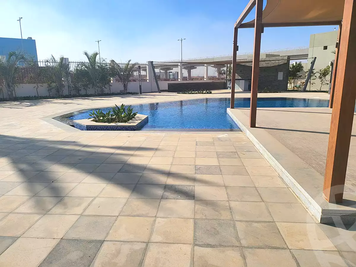 https://aqarmap.com.eg/en/listing/7366759-for-sale-cairo-new-administrative-capital-r7-mydtwn-fyl