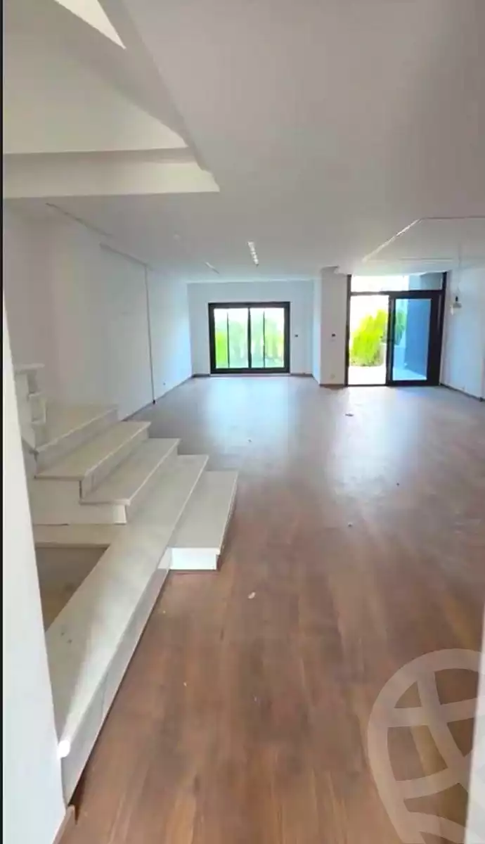 https://aqarmap.com.eg/en/listing/7366759-for-sale-cairo-new-administrative-capital-r7-mydtwn-fyl