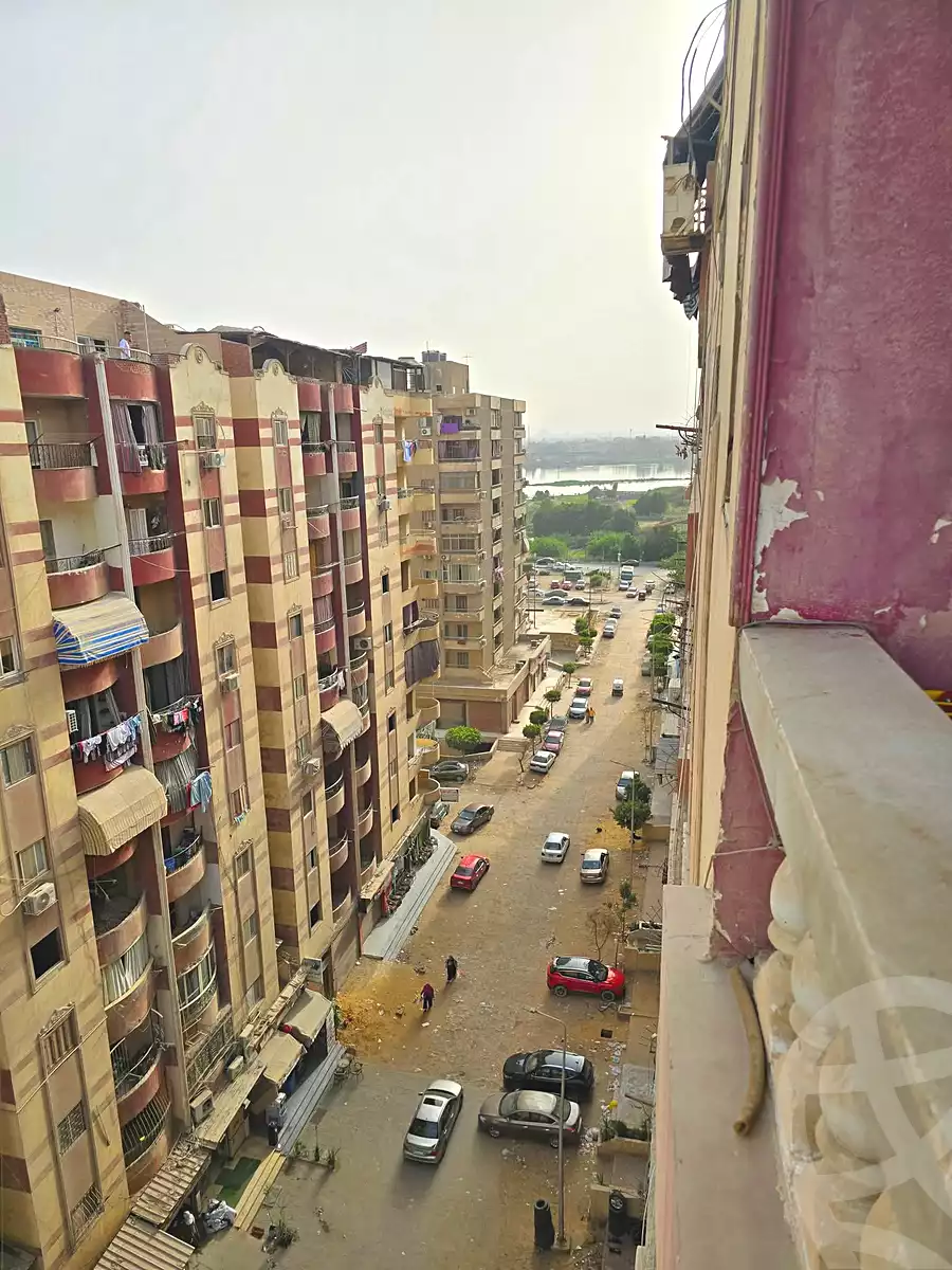 https://aqarmap.com.eg/ar/listing/7366947-for-rent-cairo-helwan-hadayek-helwan-nile-corniche-st