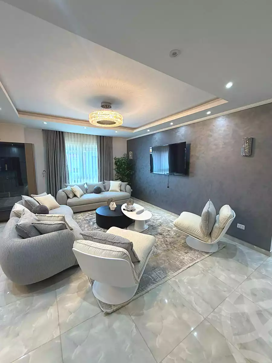 https://aqarmap.com.eg/ar/listing/7367038-for-sale-cairo-new-cairo-compounds-amorada-park-view-compound-afaaq