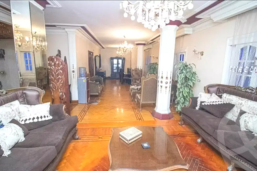 https://aqarmap.com.eg/en/listing/7367101-for-sale-alexandria-ganaklis-shr-mrtdy-bsh