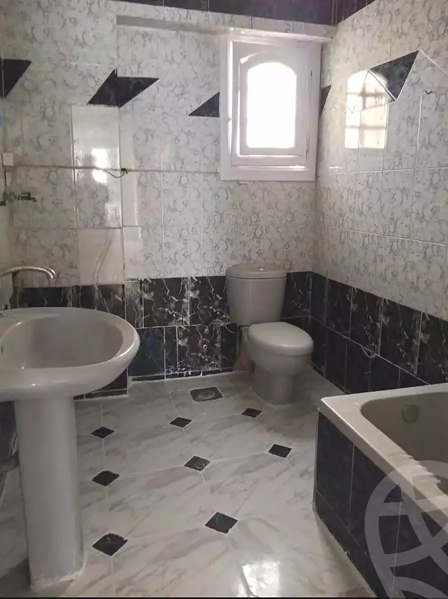 https://aqarmap.com.eg/ar/listing/7367323-for-sale-alexandria-al-agamy-shataa-el-nakheel