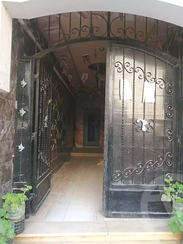 https://aqarmap.com.eg/en/listing/7367578-for-sale-alexandria-al-agamy-el-hanouvel-el-zahraa-city-st