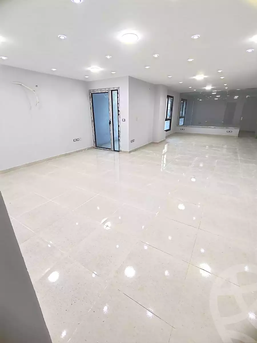 https://aqarmap.com.eg/en/listing/7367752-for-rent-cairo-el-maadi-compounds-rayhanah-plaza