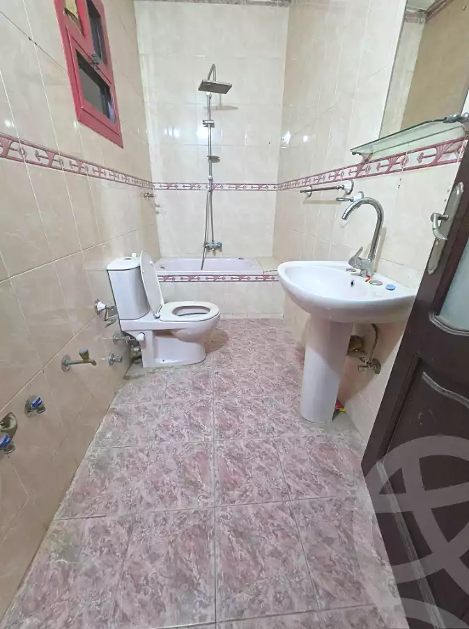 https://aqarmap.com.eg/ar/listing/7367886-for-sale-cairo-ain-shams-jsr-lswys
