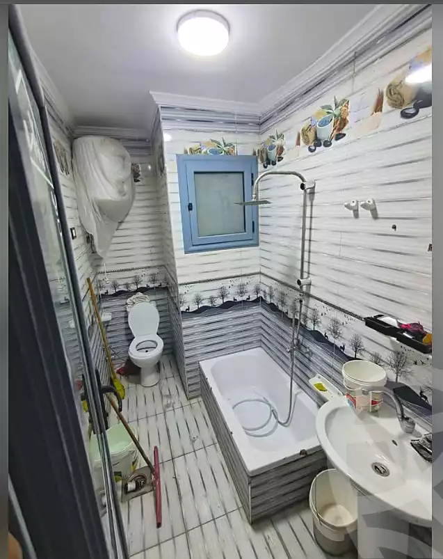 https://aqarmap.com.eg/ar/listing/7367908-for-sale-alexandria-el-asafra-shr-45