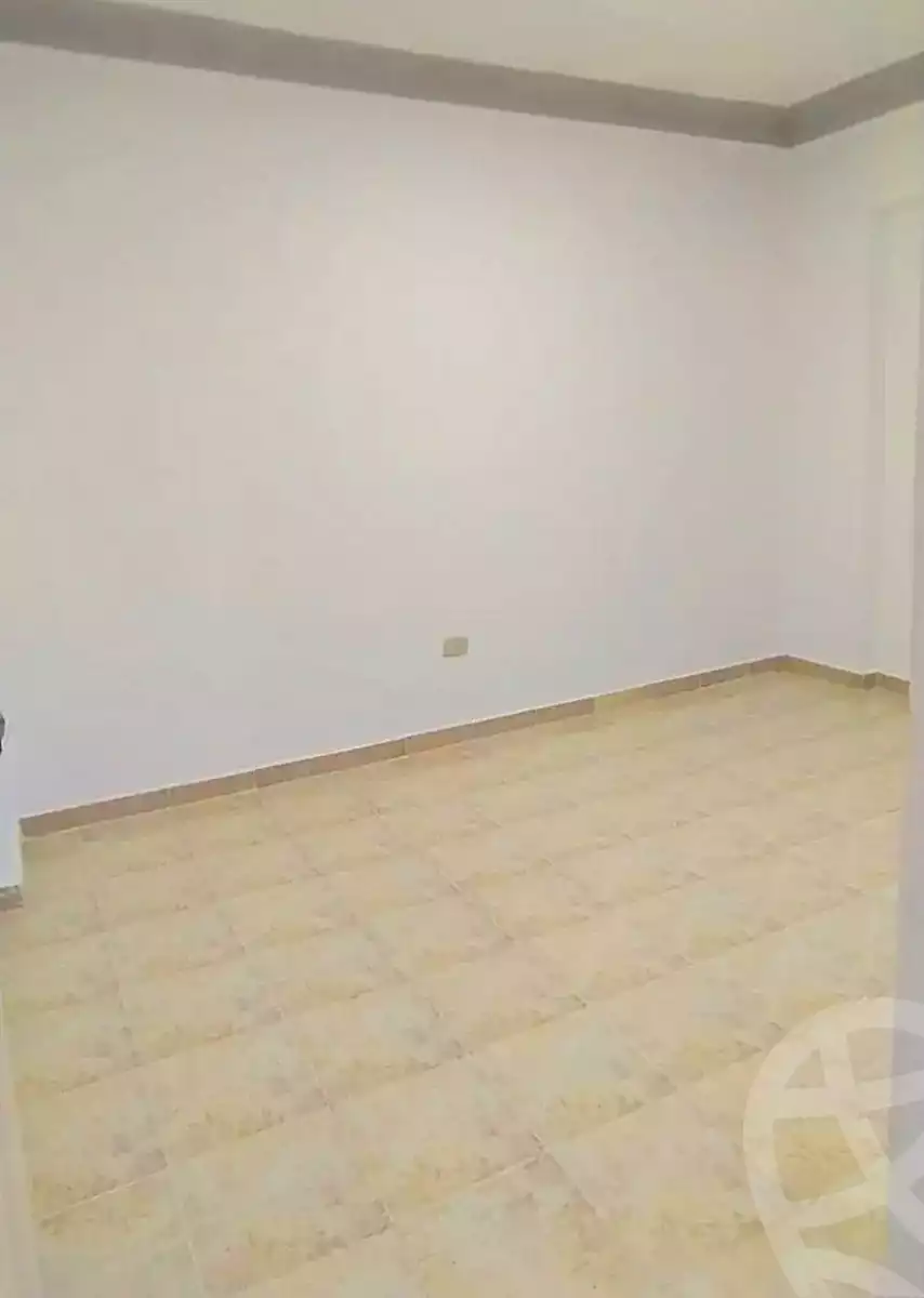 https://aqarmap.com.eg/en/listing/7368066-for-sale-alexandria-al-agamy-shataa-el-nakheel
