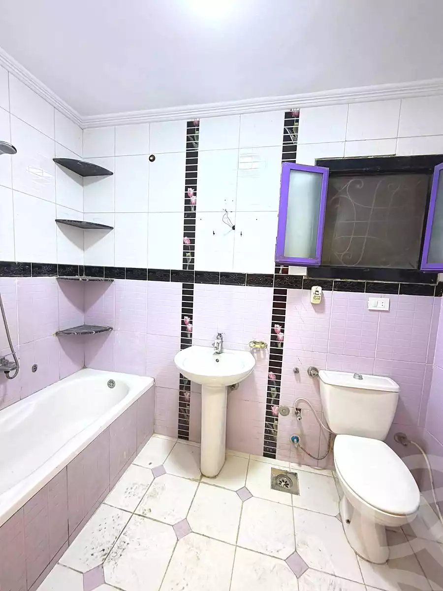 https://aqarmap.com.eg/ar/listing/7368077-for-sale-alexandria-sydy-bshr-sydy-bshr-bhry-shr-mhmwd-l-yswy