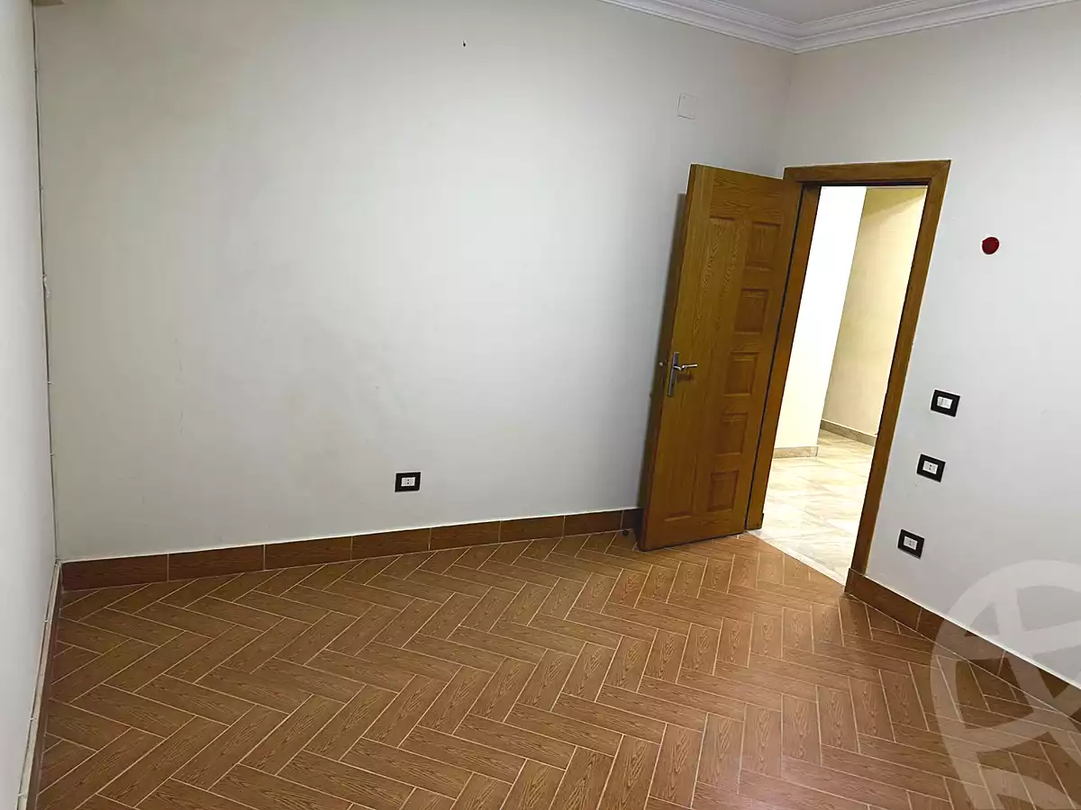https://aqarmap.com.eg/en/listing/7368751-for-rent-cairo-new-cairo-el-lotus-lotus-south