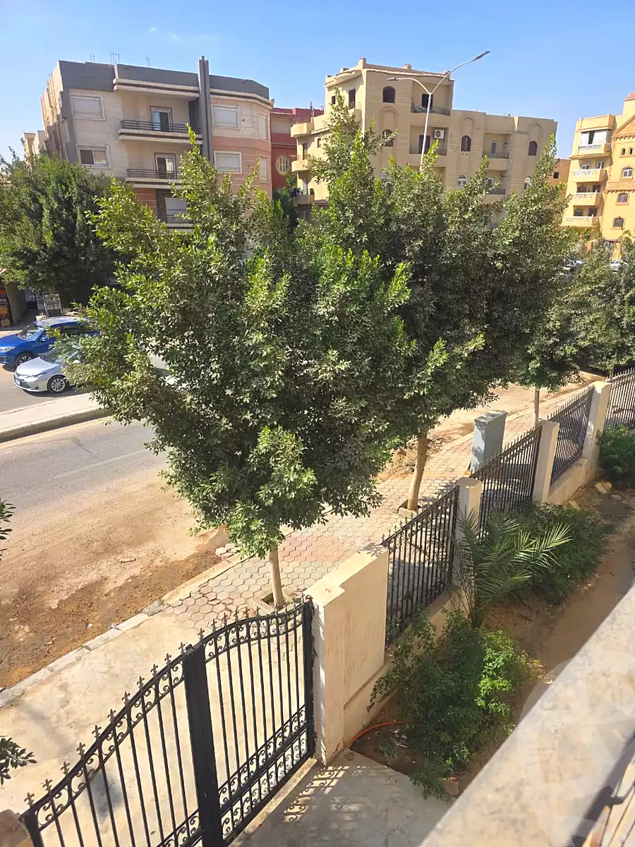https://aqarmap.com.eg/ar/listing/7368865-for-rent-cairo-6th-of-october-el-ahyaa-neighborhood-1st-eighth-neighborhood