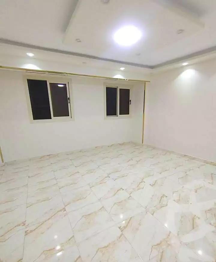 https://aqarmap.com.eg/ar/listing/7368979-for-sale-alexandria-el-asafra-l-sfr-bhry