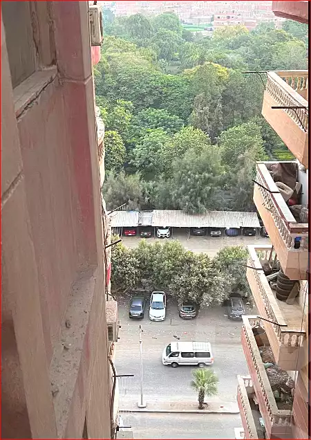 https://aqarmap.com.eg/ar/listing/7369007-for-sale-cairo-helwan-kwrnysh-hlwn