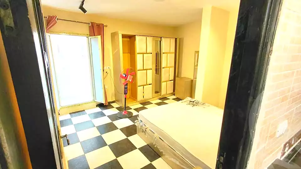 https://aqarmap.com.eg/ar/listing/7369120-for-sale-alexandria-sydy-bshr-sydy-bshr-bhry-shr-khld-bn-lwlyd
