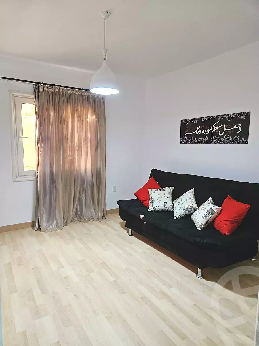https://aqarmap.com.eg/ar/listing/7369169-for-sale-cairo-el-sheikh-zayed-city-el-hay-elthamen-lml