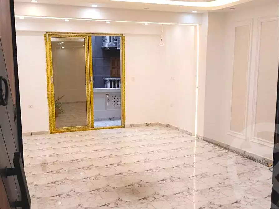 https://aqarmap.com.eg/en/listing/7369268-for-sale-alexandria-el-asafra-l-sfr-bhry