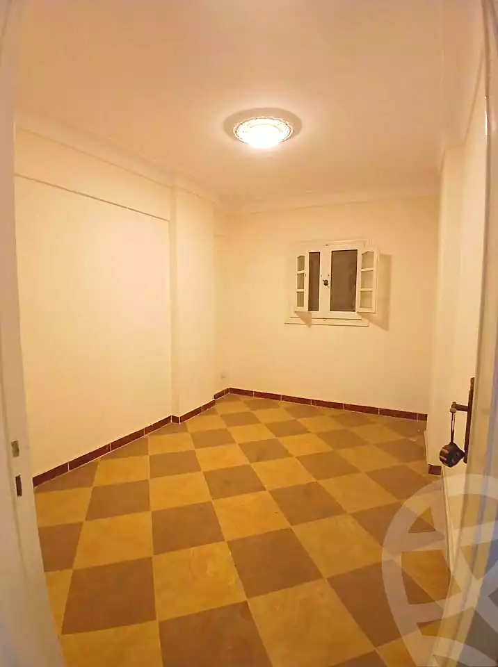 https://aqarmap.com.eg/en/listing/7369870-for-sale-alexandria-lsywf-el-falki