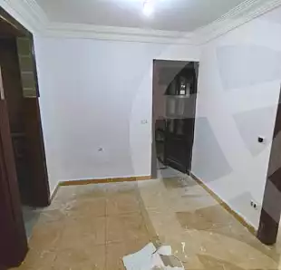 https://aqarmap.com.eg/ar/listing/7370078-for-rent-cairo-ain-shams-mnshy-lthryr