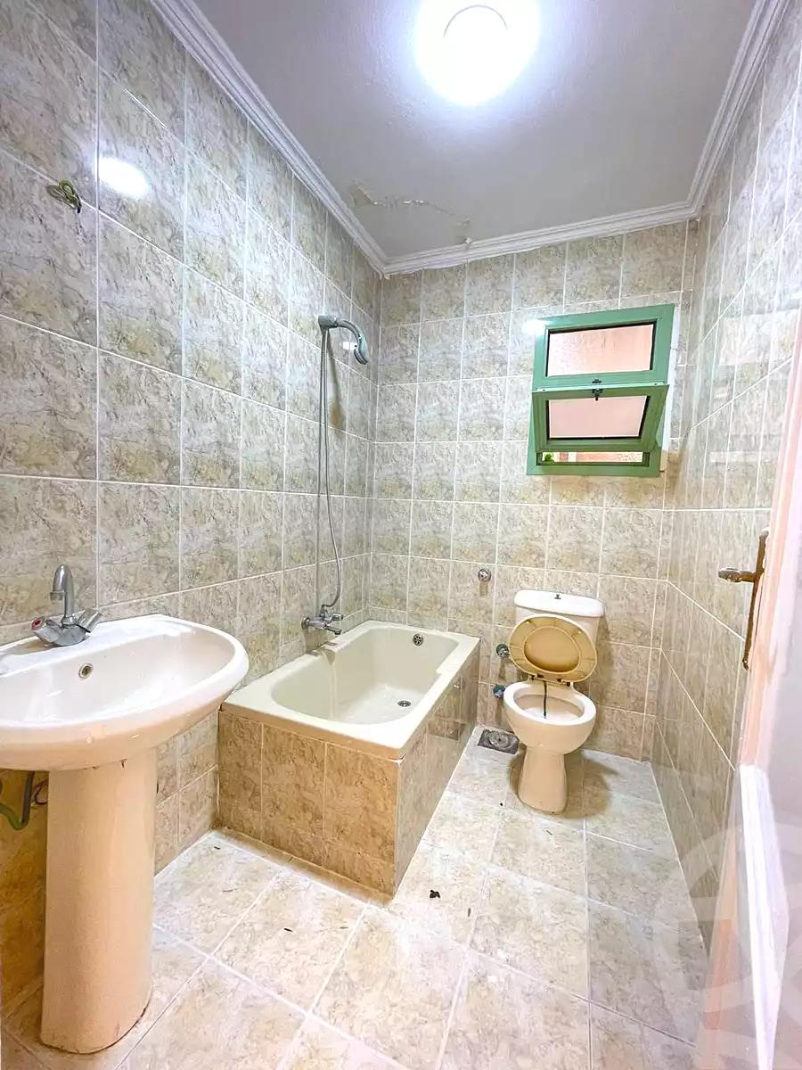 https://aqarmap.com.eg/ar/listing/7370150-for-sale-alexandria-al-agamy-shataa-el-nakheel