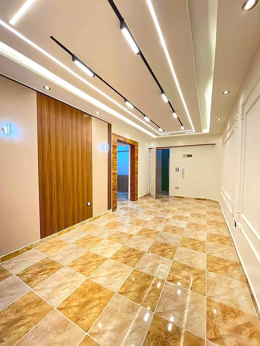 https://aqarmap.com.eg/ar/listing/7370232-for-sale-alexandria-al-agamy-shataa-el-nakheel
