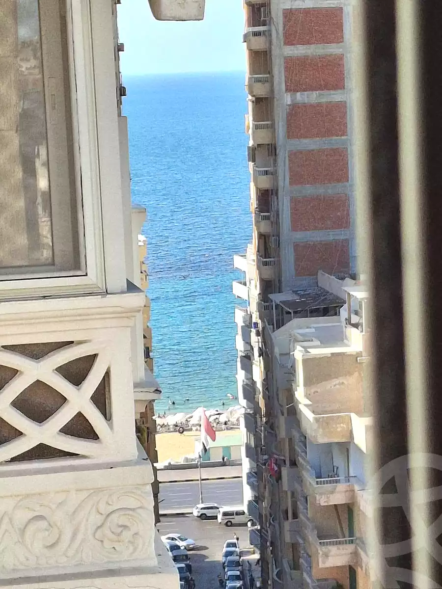 https://aqarmap.com.eg/ar/listing/7370585-for-sale-alexandria-el-asafra-hasan-kamel-st