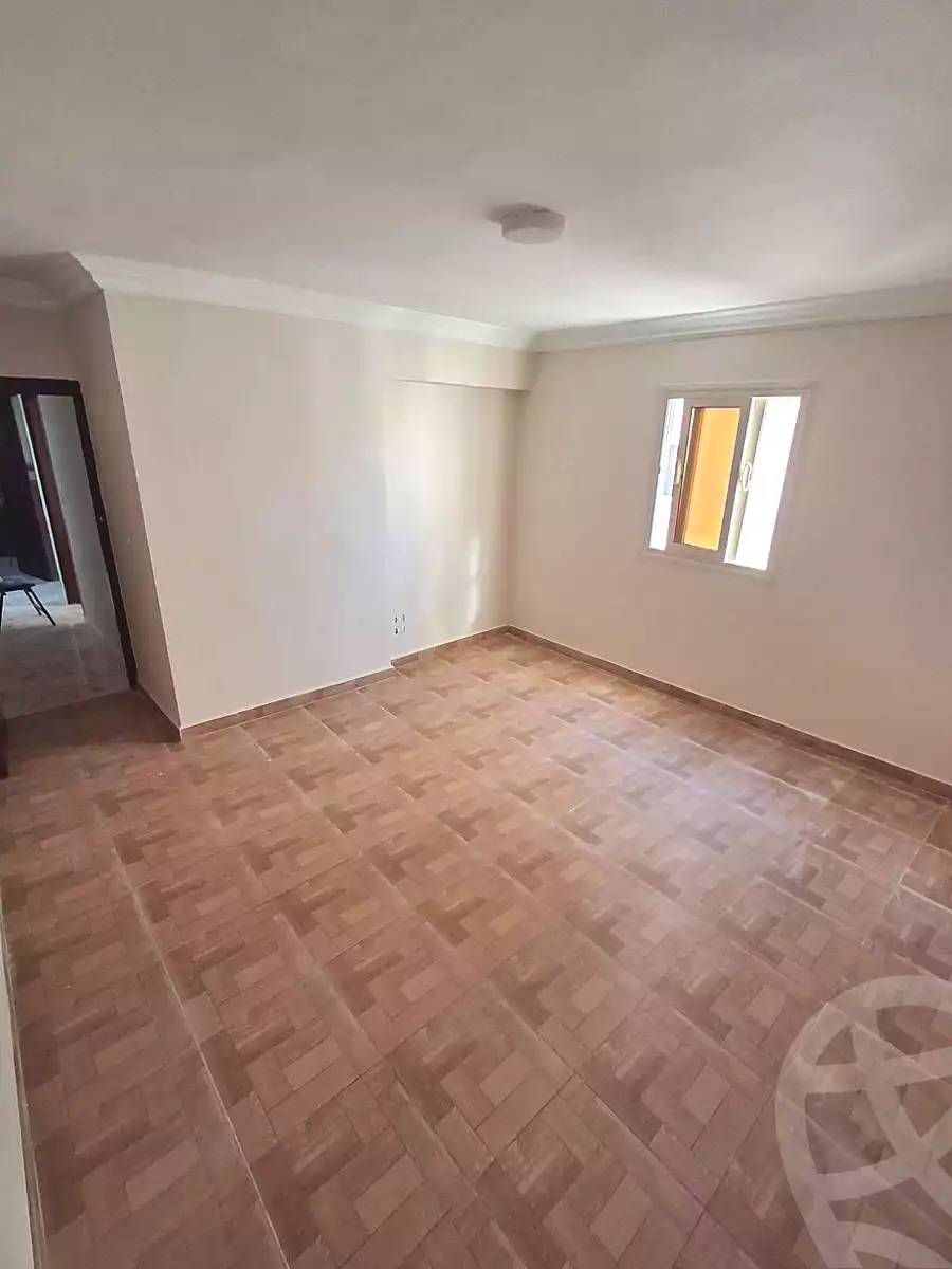 https://aqarmap.com.eg/ar/listing/7370585-for-sale-alexandria-el-asafra-hasan-kamel-st