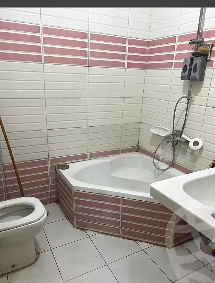 https://aqarmap.com.eg/en/listing/7371154-for-sale-cairo-faisal-hassan-mohamed-st