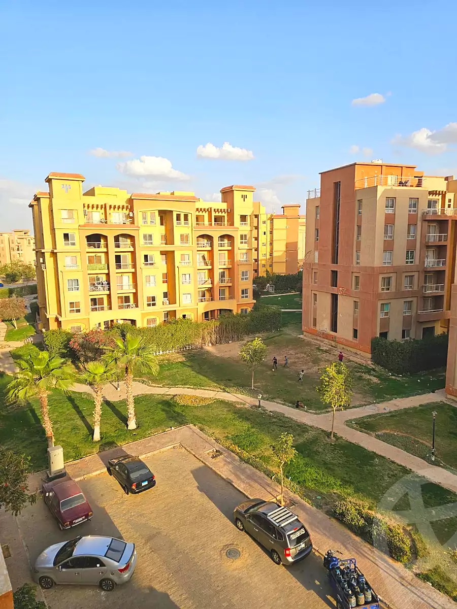 https://aqarmap.com.eg/en/listing/7371175-for-sale-cairo-6th-of-october-hadaeq-october-compounds-djlh-blmz-m-mr-lmrshdy