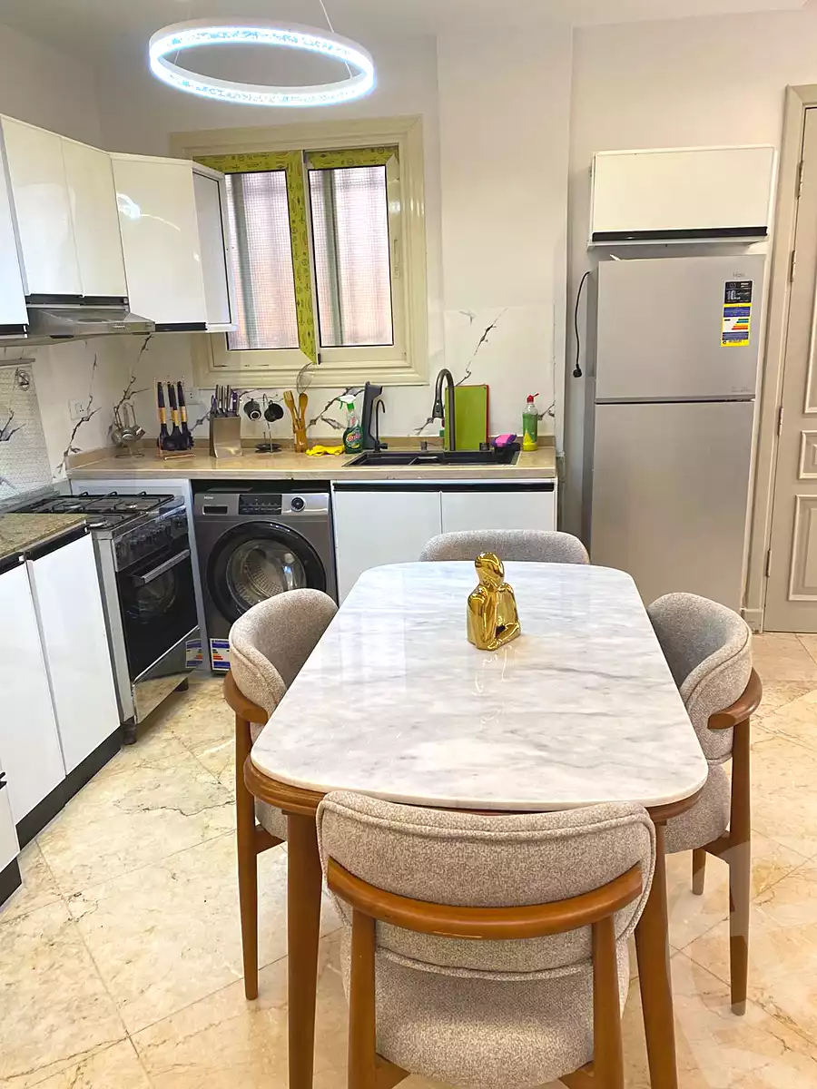 https://aqarmap.com.eg/en/listing/7371317-for-rent-cairo-el-sheikh-zayed-city-compounds-beverly-hills