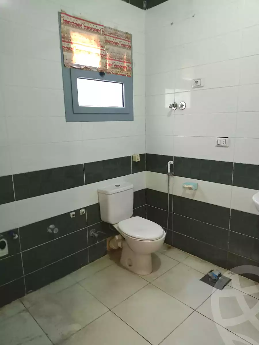 https://aqarmap.com.eg/ar/listing/7371349-for-rent-cairo-6th-of-october-el-ahyaa-neighborhood-4th-neighbourhood-1