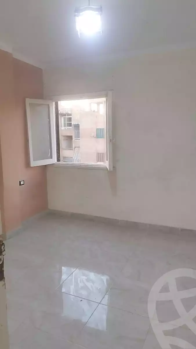 https://aqarmap.com.eg/en/listing/7371369-for-sale-alexandria-al-agamy-el-hanouvel
