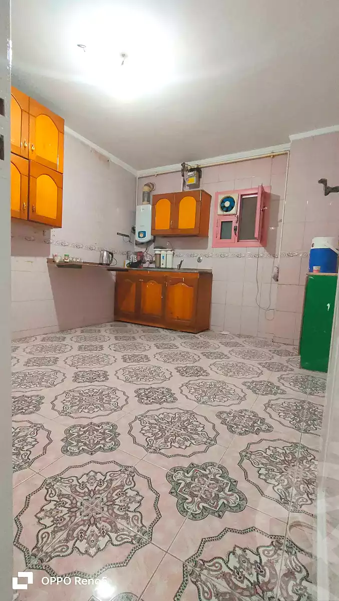 https://aqarmap.com.eg/ar/listing/7371740-for-sale-cairo-helwan-helwan-el-sharkeya-khesro-basha-st