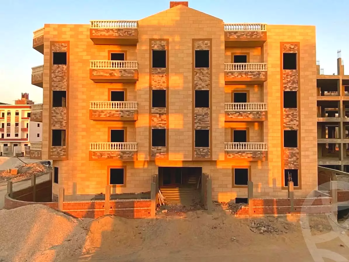 https://aqarmap.com.eg/ar/listing/7371711-for-sale-cairo-6th-of-october-hadaeq-october-golden-square