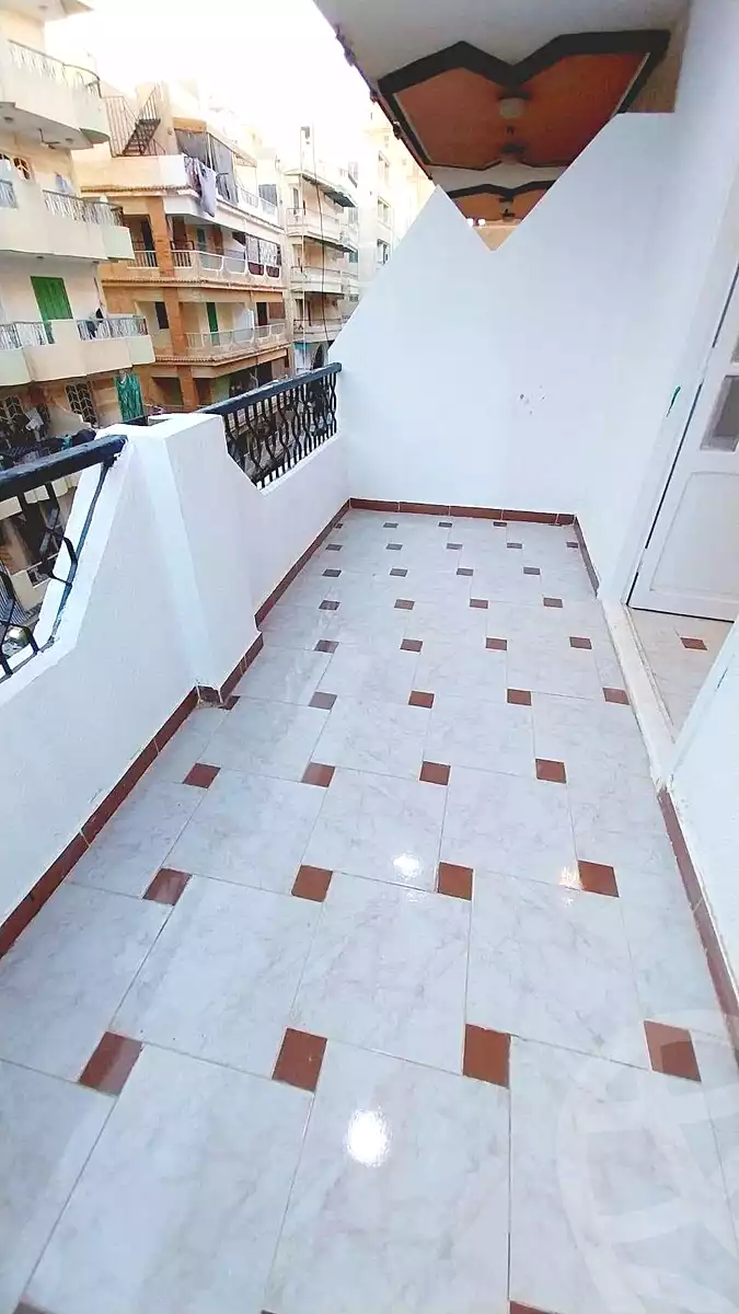 https://aqarmap.com.eg/en/listing/7371791-for-sale-alexandria-al-agamy-shataa-el-nakheel