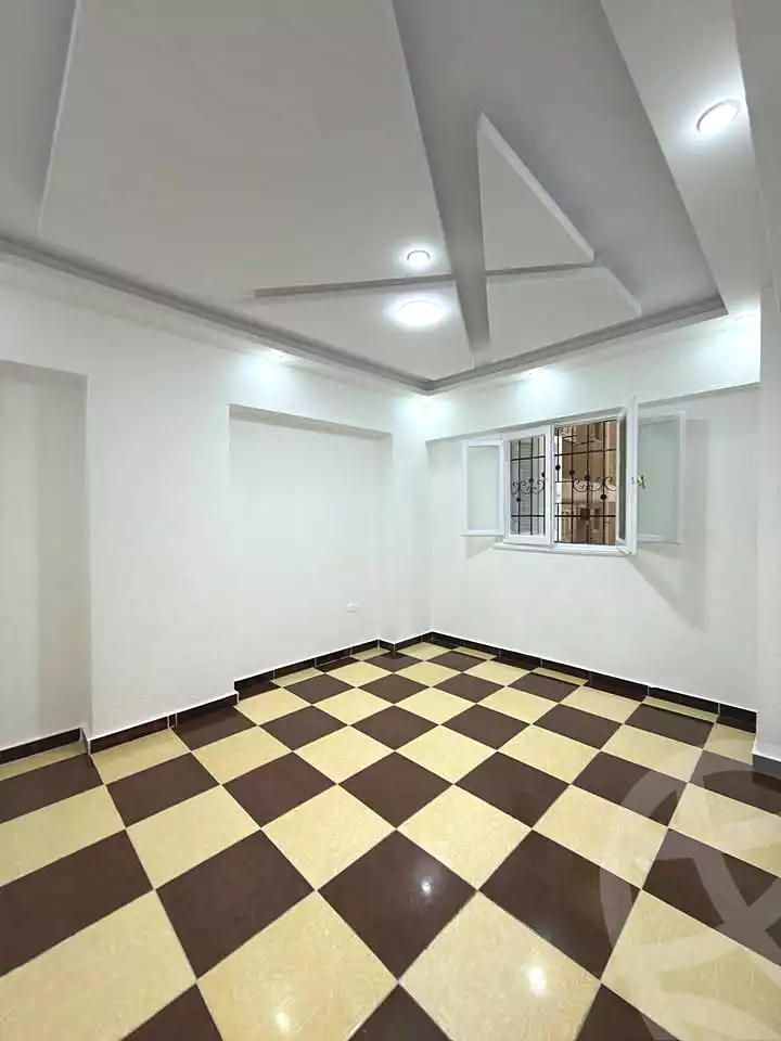 https://aqarmap.com.eg/ar/listing/7371804-for-sale-alexandria-al-agamy-shataa-el-nakheel