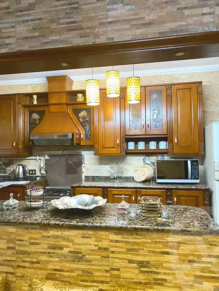 https://aqarmap.com.eg/en/listing/7371984-for-sale-alexandria-camp-cesar-port-said-street