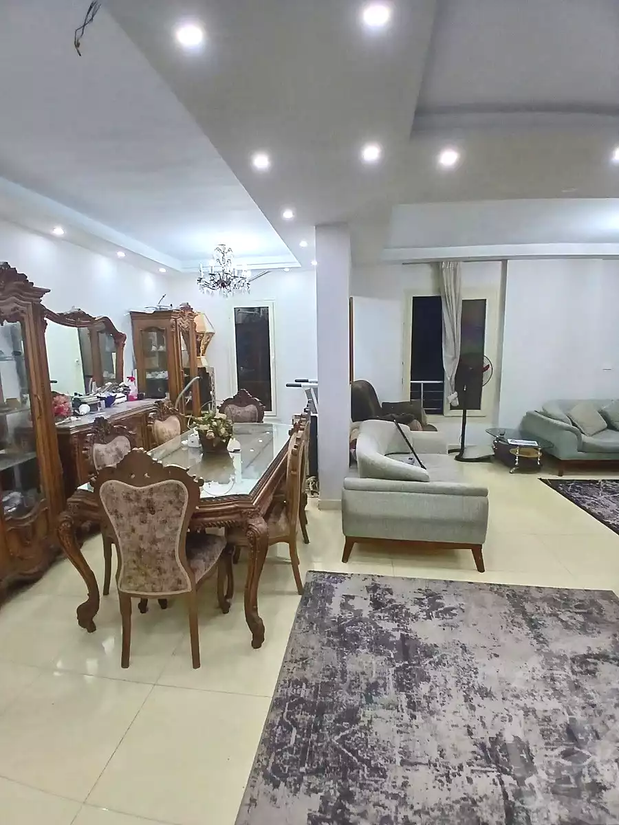 https://aqarmap.com.eg/ar/listing/7372452-for-sale-alexandria-sydy-bshr-sydy-bshr-bhry-shr-khld-bn-lwlyd