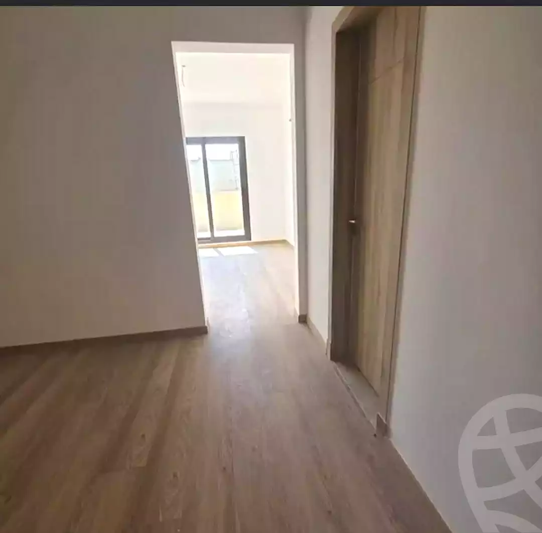 https://aqarmap.com.eg/ar/listing/7372511-for-rent-cairo-new-cairo-compounds-fyfth-skwyr-mwl-lmrsm-llttwyr