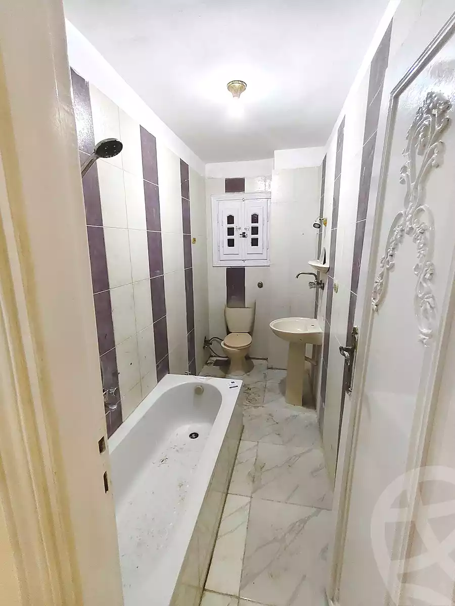 https://aqarmap.com.eg/ar/listing/7372693-for-sale-alexandria-lsywf-el-falki-street-16-el-eslah