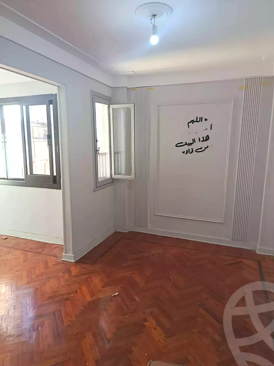https://aqarmap.com.eg/ar/listing/7373175-for-rent-alexandria-kafr-abdo